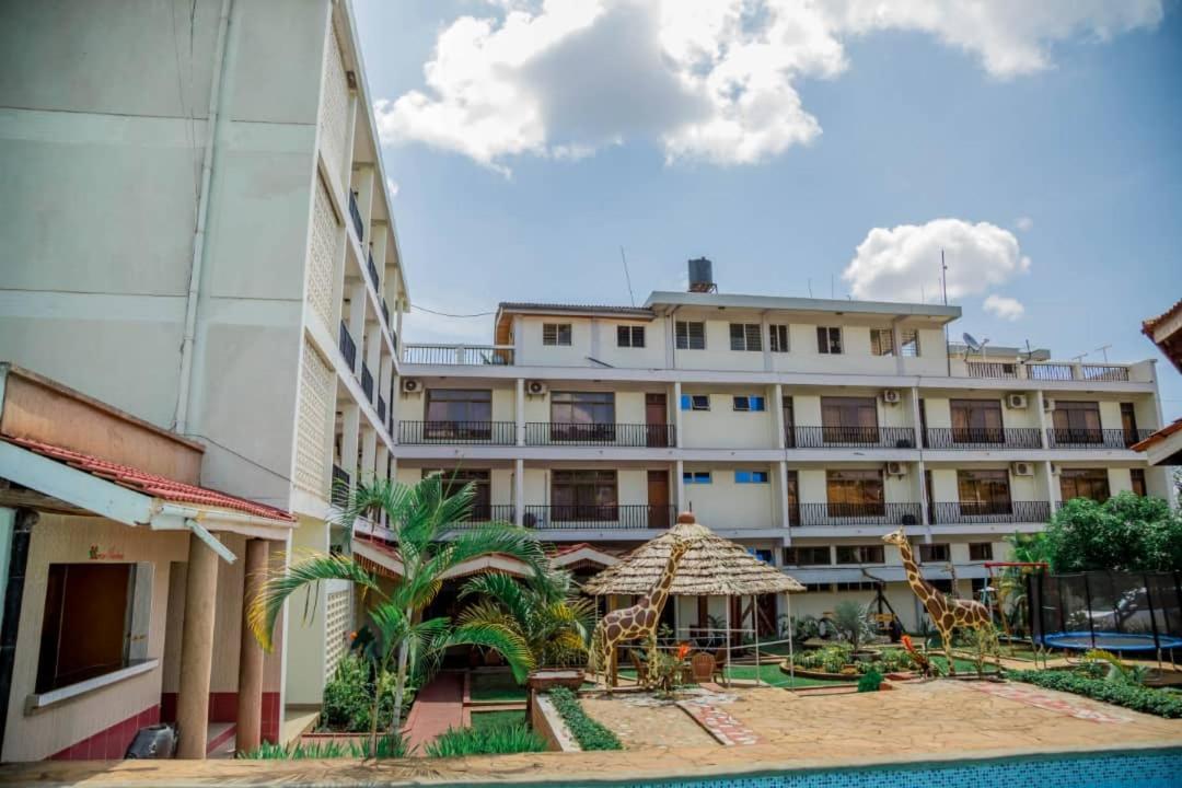 Kilimanjaro Crane Hotel Μόσι Εξωτερικό φωτογραφία
