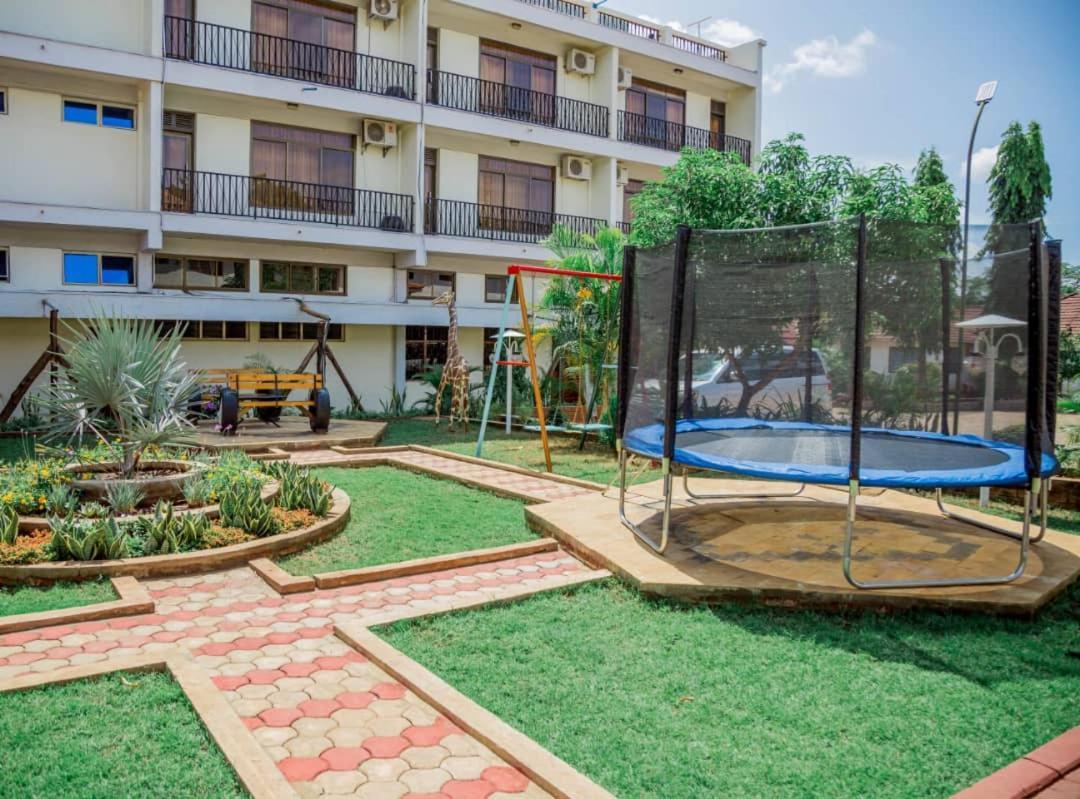 Kilimanjaro Crane Hotel Μόσι Εξωτερικό φωτογραφία