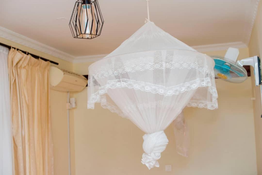 Kilimanjaro Crane Hotel Μόσι Εξωτερικό φωτογραφία